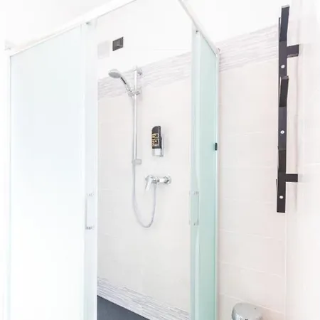 Modern With Jacuzzi Close To The * Lignano Sabbiadoro